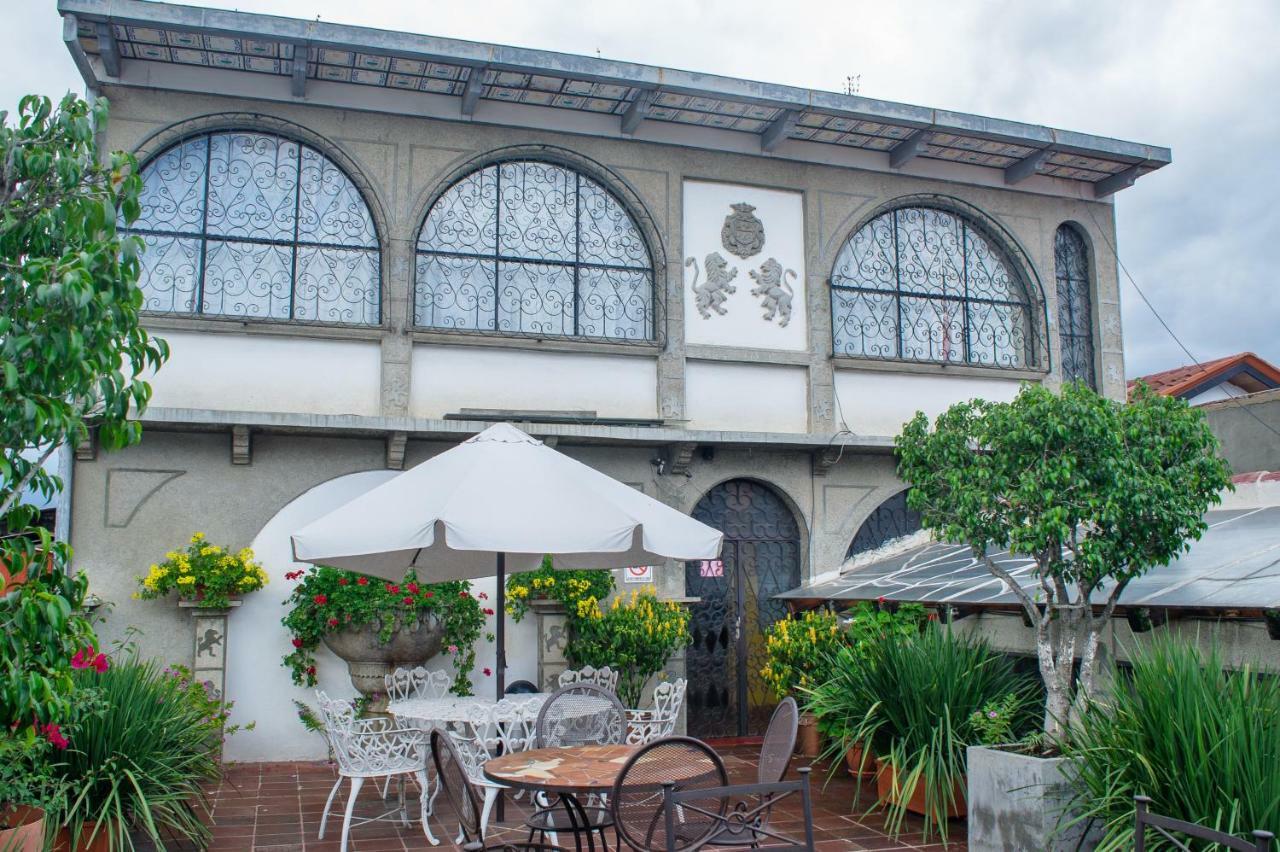 Hotel Don Valentino Antigua Exterior foto
